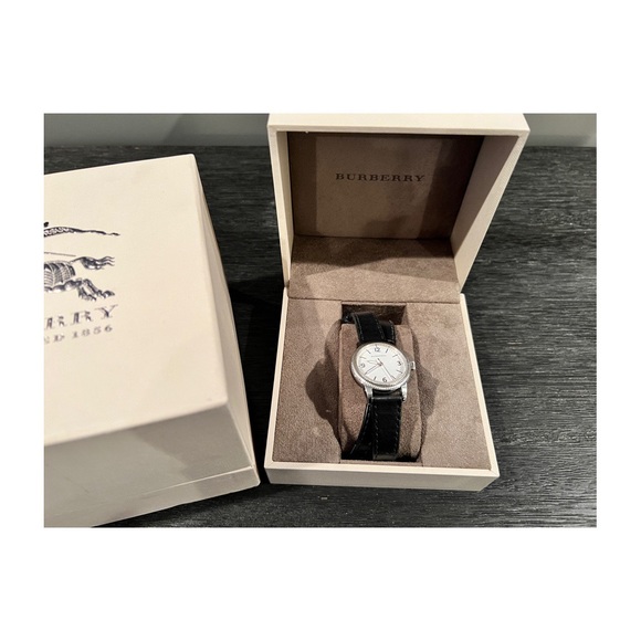 Burberry Black Leather Wrap Watch - Picture 1 of 12